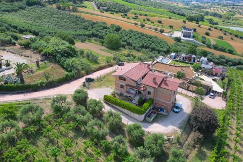 Villa i Colonnella, Teramo, Colonnella - € 295.000 | Ref: 32278 - foto 4