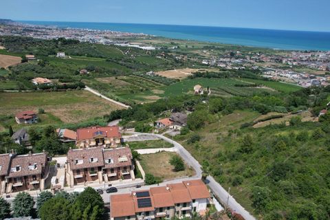 Helårsgrund i Colonnella, Teramo, Colonnella - € 85.000 | Ref: 32318 - foto 7