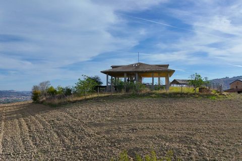 Villa a Ancarano, Teramo, Ancarano - € 180.000 | Ref: 33107 - foto 28