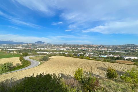 Villa a Ancarano, Teramo, Ancarano - € 180.000 | Ref: 33107 - foto 42