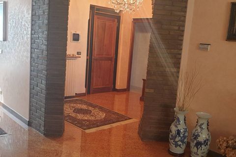 Villa i Mantua, Mantua, Mantua - € 111.111 | Ref: 974 - foto 9
