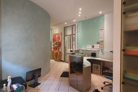 Erhvervsejendom i Mantua, Mantua, Mantua - € 150.000 | Ref: 1102 - foto 7