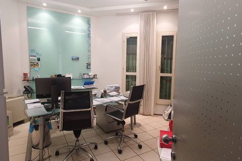 Erhvervsejendom i Mantua, Mantua, Mantua - € 150.000 | Ref: 1102 - foto 9