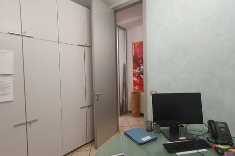 Erhvervsejendom i Mantua, Mantua, Mantua - € 150.000 | Ref: 1102 - foto 12