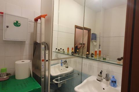 Erhvervsejendom i Mantua, Mantua, Mantua - € 150.000 | Ref: 1102 - foto 18