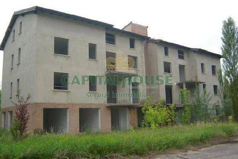 Helårsgrund i Cento, Ferrara, Cento - € 675.000 | Ref: 147 - foto 7