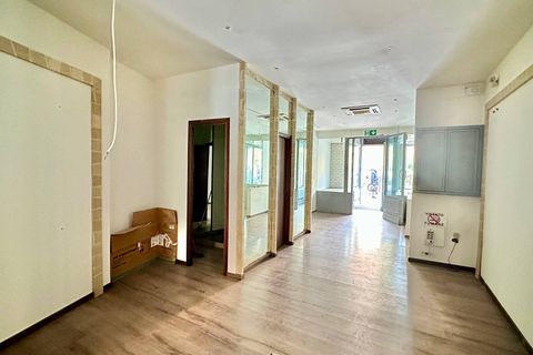 Erhvervsejendom i Rome, Rome, Rome - € 750.000 | Ref: CBI075-681-129764 - foto 1