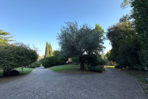 Villa a Rome, Rome, Rome - € 1.300.000 | Ref: CBI075-681-129794 - foto 22