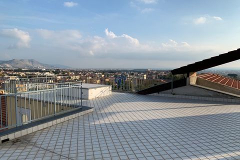Lejlighed i Caserta, Caserta, Caserta - € 1.050.000 | Ref: BELVEDERE8 - foto 3