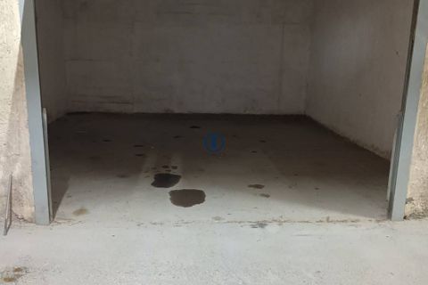 Parkeringsplads i Maddaloni, Caserta, Maddaloni - € 19.000 | Ref: BV7 - foto 2