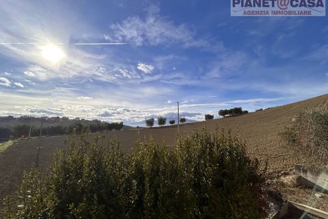 Villa a Offida, Ascoli Piceno, Offida - € 69.000 | Ref: VA2593 - foto 10