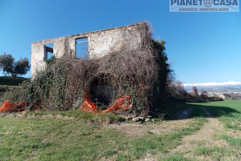 Villa a Ancarano, Teramo, Ancarano - € 99.000 | Ref: VM2687 - foto 2