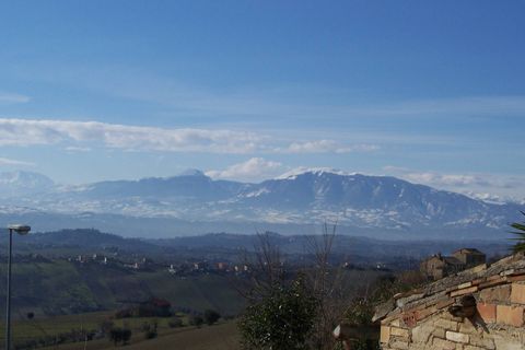 Villa i Acquaviva Picena, Ascoli Piceno, Acquaviva Picena - € 250.000 | Ref: CV9442 - foto 11