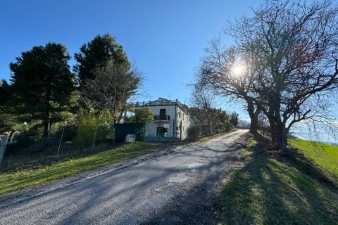 Villa a Lapedona, Fermo, Lapedona - € 320.000 | Ref: VV147 - foto 17