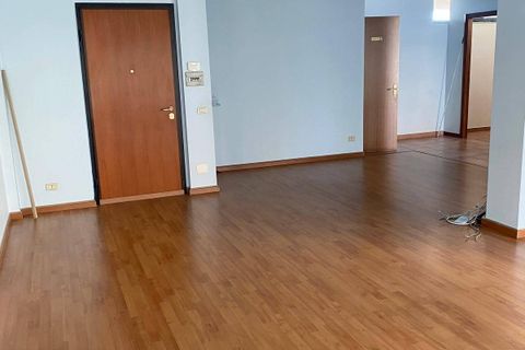 Erhvervsejendom i Fermo, Fermo, Fermo - € 90.000 | Ref: VV293 - foto 4