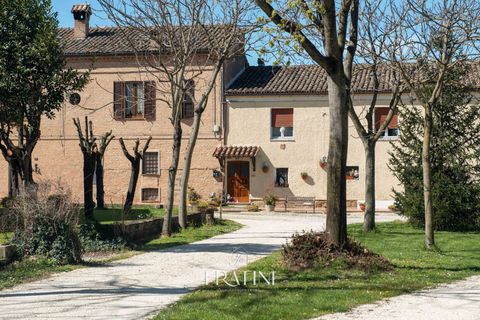 Landejendom i Matelica, Macerata, Matelica - € 1.830.000 | Ref: RB0021Lux - foto 2