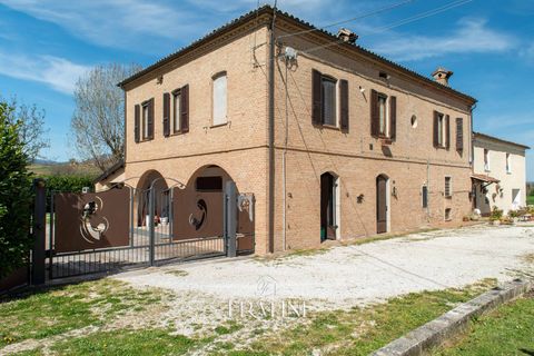 Landejendom i Matelica, Macerata, Matelica - € 1.830.000 | Ref: RB0021Lux - foto 4