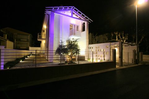 Villa i Camaiore, Lucca, Camaiore - € 2.000.000 | Ref: 456 - foto 1