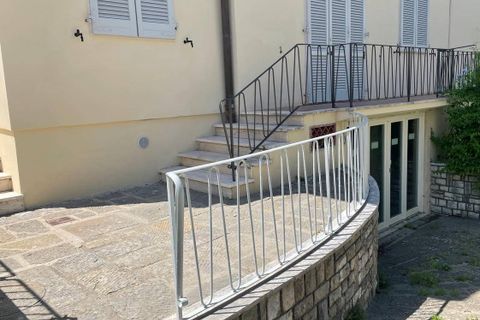 Villa a Pescia, Pistoia, Pescia - € 355.000 | Ref: 818 - foto 2