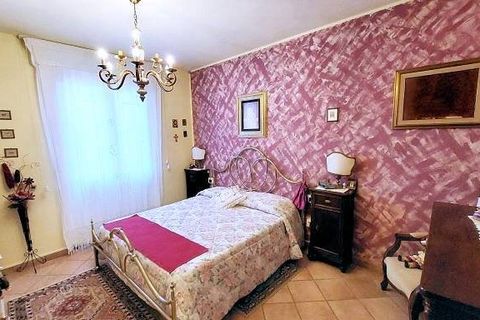Villa a Loro Ciuffenna, Arezzo, Loro Ciuffenna - € 750.000 | Ref: 959 - foto 12