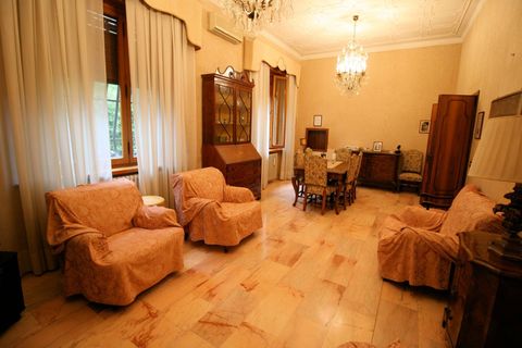 Villa a Montecatini Terme, Pistoia, Montecatini Terme - € 599.000 | Ref: 1119 - foto 2