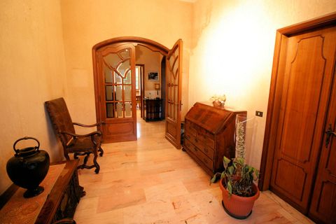 Villa a Montecatini Terme, Pistoia, Montecatini Terme - € 599.000 | Ref: 1119 - foto 6
