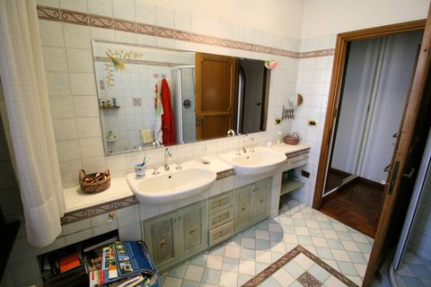 Villa a Montecatini Terme, Pistoia, Montecatini Terme - € 650.000 | Ref: 1203 - foto 14