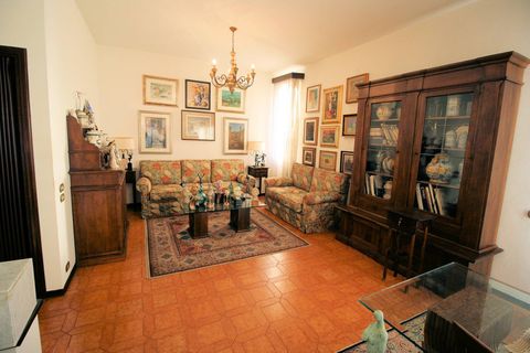Villa a Montecatini Terme, Pistoia, Montecatini Terme - € 350.000 | Ref: 1395 - foto 4
