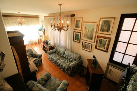 Villa a Montecatini Terme, Pistoia, Montecatini Terme - € 350.000 | Ref: 1395 - foto 5