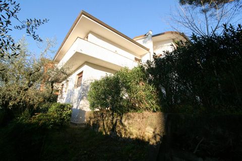 Villa a Montecatini Terme, Pistoia, Montecatini Terme - € 350.000 | Ref: 1395 - foto 8