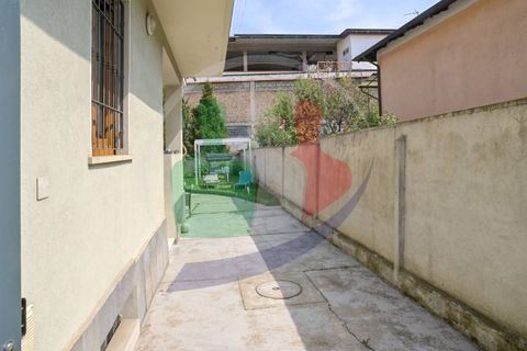 Villa a Nichelino, Turin, Nichelino - € 330.000 | Ref: 37401030 - Via Sassari - foto 4