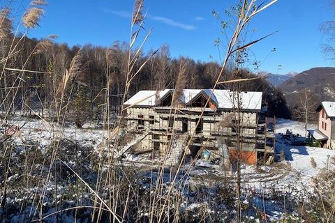 Villa i Alta Valle Intelvi, Como, Alta Valle Intelvi - € 110.000 | Ref: LANZO - foto 2