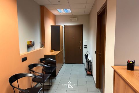 Erhvervsejendom i Monza, Monza and Brianza, Monza - € 265.000 | Ref: 363 - foto 7