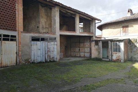 Villa i Grana, Asti, Grana - € 100.000 | Ref: 14709 - foto 31