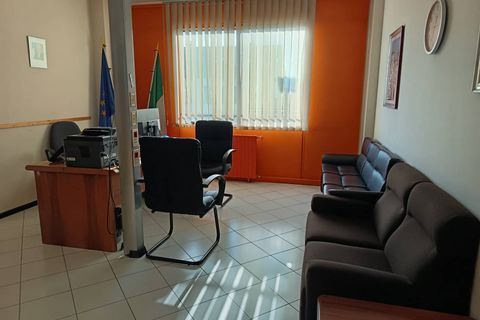 Erhvervsejendom i Asti, Asti, Asti - € 210.000 | Ref: 14774 - foto 15