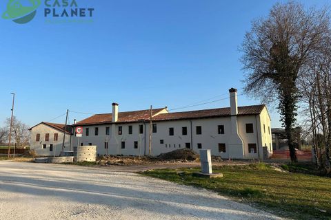 Landejendom i Castelfranco Veneto, Treviso, Castelfranco Veneto - € 700.000 | Ref: CP318 - foto 18