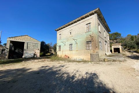 Villa a Montegiorgio, Fermo, Montegiorgio - € 385.000 | Ref: MG2205 - foto 8