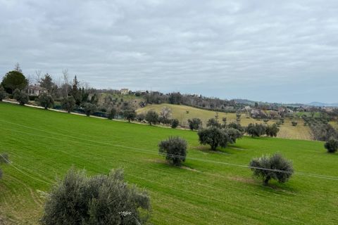 Villa a Montegiorgio, Fermo, Montegiorgio - € 385.000 | Ref: MG2205 - foto 34
