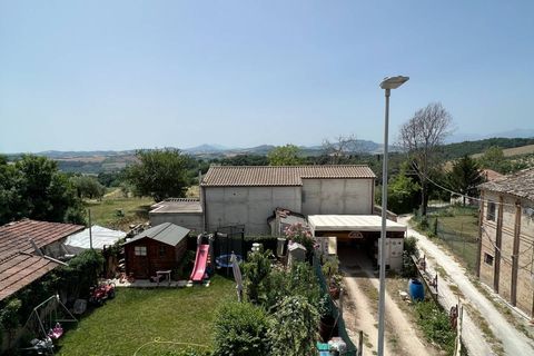 Villa a Falerone, Fermo, Falerone - € 85.000 | Ref: MG2260 - foto 29