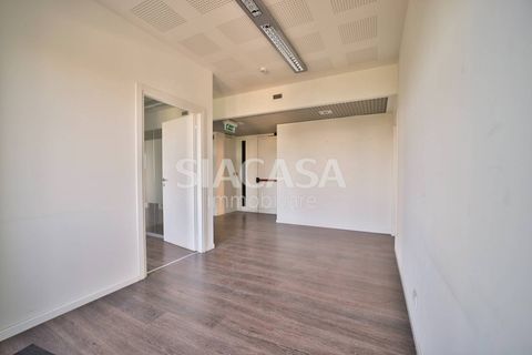 L'establiment comercial a Vimercate, Monza and Brianza, Vimercate - € 2.750/mes | Ref: UFF.VIMERCATE-TS2750A - foto 20