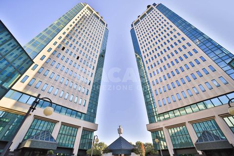 Local commercial - Vimercate, Monza and Brianza, Vimercate - € 2 750/mois | Réf : UFF.VIMERCATE-TS2750A - photo 2