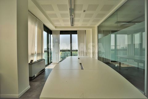 Local commercial - Vimercate, Monza and Brianza, Vimercate - € 2 750/mois | Réf : UFF.VIMERCATE-TS2750A - photo 18