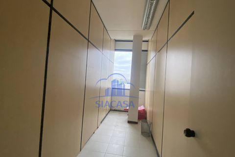 Erhvervsejendom i Arcore, Monza and Brianza, Arcore - € 311.000 | Ref: UFF.ARCORE-TS311V - foto 12
