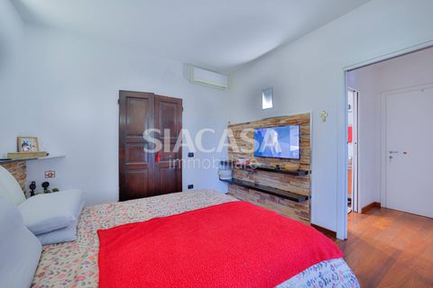 Villa i Bernareggio, Monza and Brianza, Bernareggio - € 749.000 | Ref: VILLA.BERNAREGGIO-IZ749V - foto 23