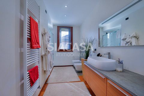 Villa i Bernareggio, Monza and Brianza, Bernareggio - € 749.000 | Ref: VILLA.BERNAREGGIO-IZ749V - foto 24