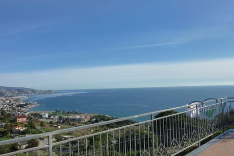 Villa i Sanremo, Imperia, Sanremo - € 1.000.000 | Ref: 706 - foto 2