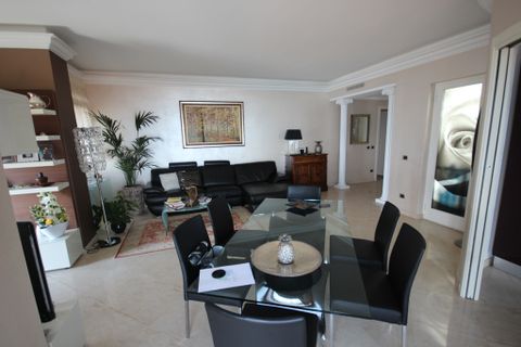 Lejlighed i Sanremo, Imperia, Sanremo - € 760.000 | Ref: V626 - foto 2