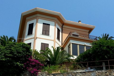 Villa i Bordighera, Imperia, Bordighera - € 3.300.000 | Ref: V1325 - foto 3