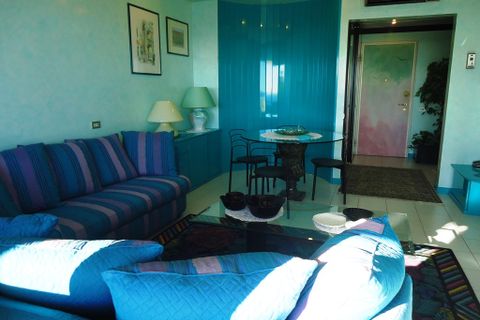 Lejlighed i Sanremo, Imperia, Sanremo - € 750.000 | Ref: V2237 - foto 8
