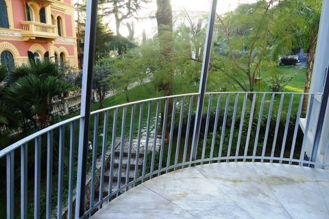 Lejlighed i Sanremo, Imperia, Sanremo - € 430.000 | Ref: V2219 - foto 2